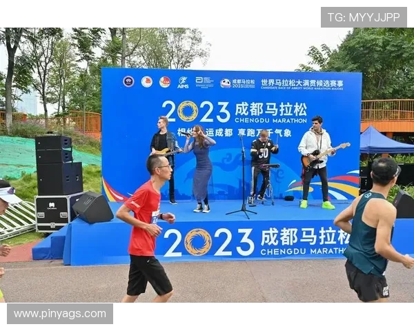 成都飞盘队在城市马拉松积分榜中以57分稳居第一名引发关注